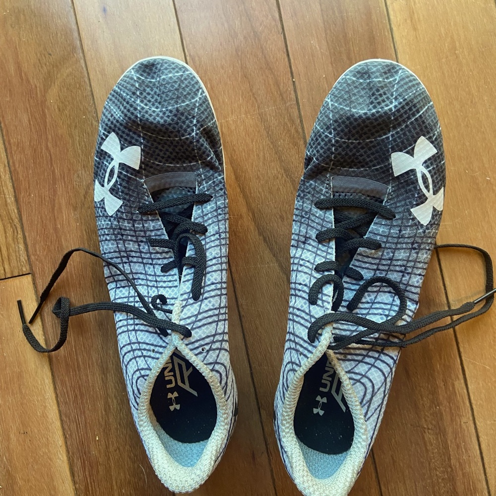 Men’s track, running shoes, Under Armour, like new.